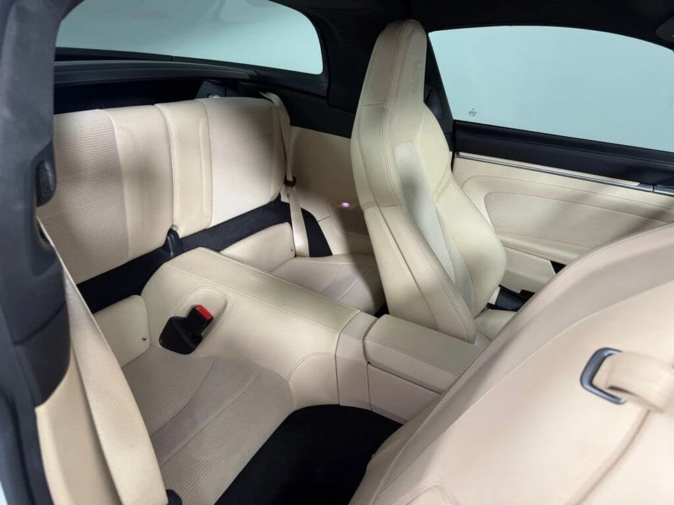 2023 Porsche 992 Targa 4 & 4S - Image 15 of 27