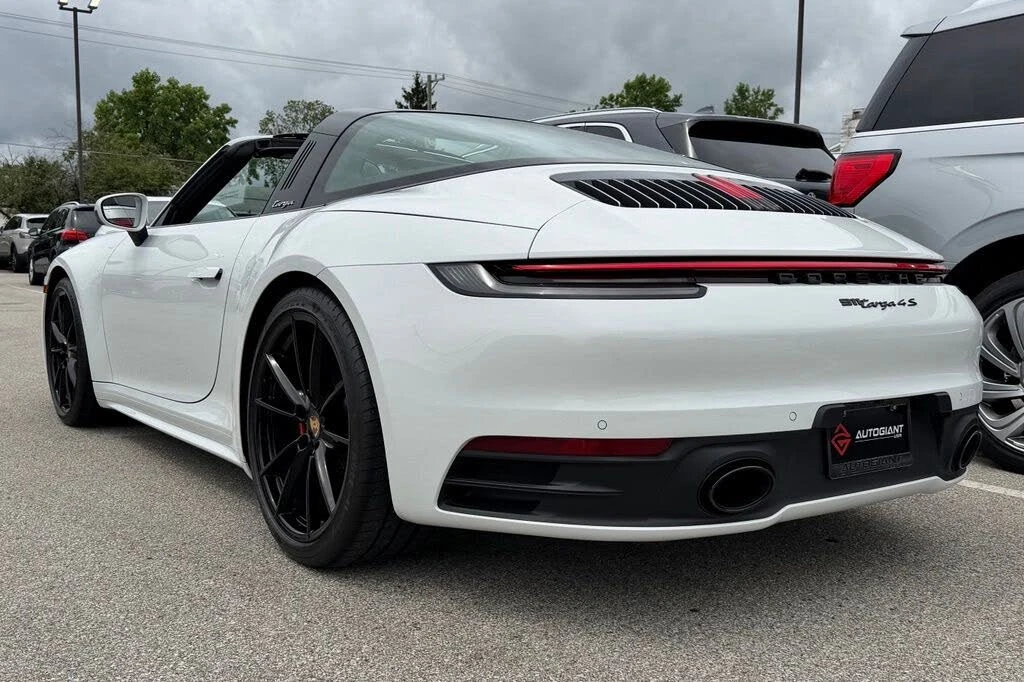 2023 Porsche 992 Targa 4 & 4S - Image 6 of 31