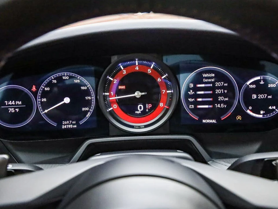 2023 Porsche 992 Targa 4 & 4S - Image 26 of 30