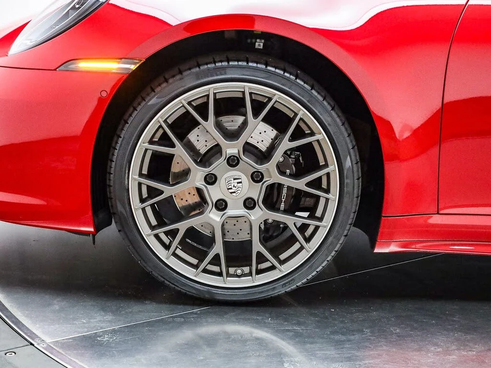 2023 Porsche 992 Targa 4 & 4S - Image 10 of 30