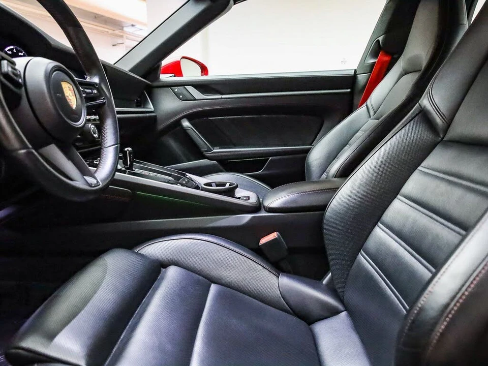 2023 Porsche 992 Targa 4 & 4S - Image 22 of 30