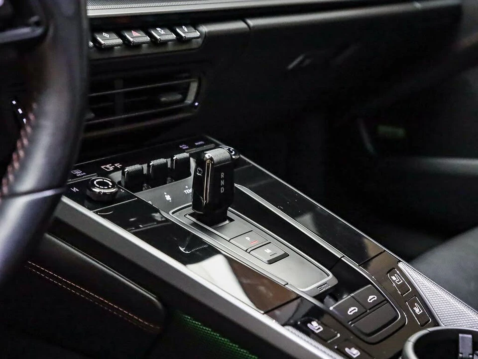 2023 Porsche 992 Targa 4 & 4S - Image 23 of 30