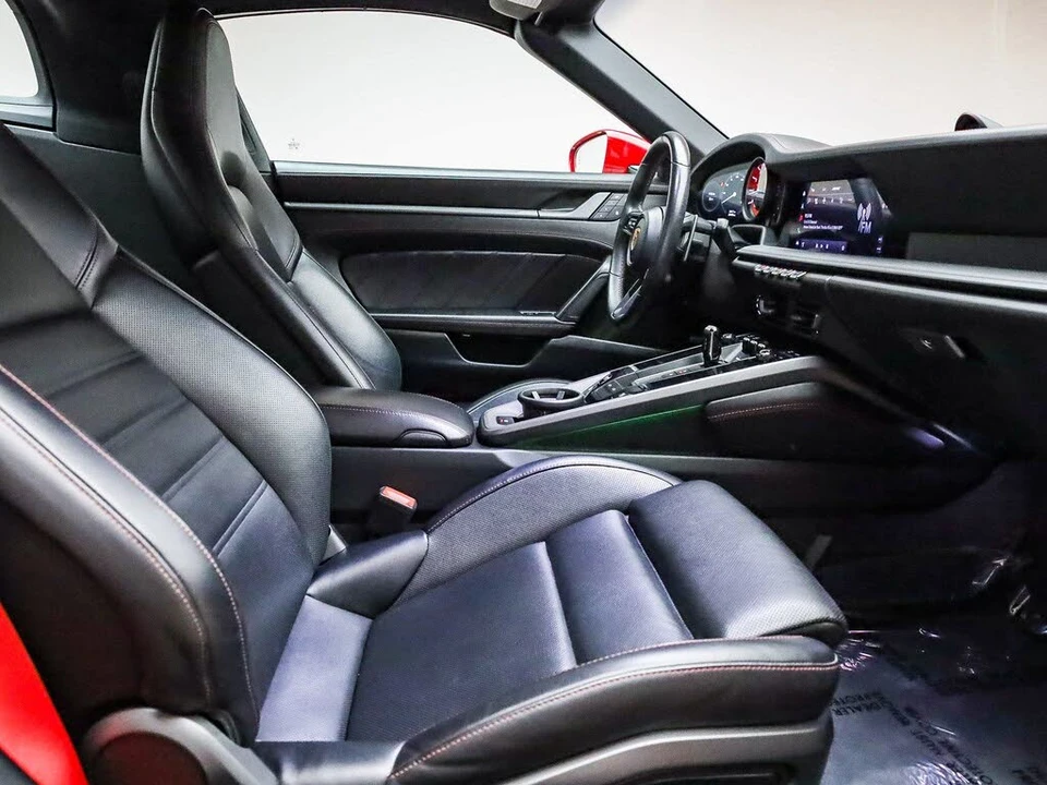 2023 Porsche 992 Targa 4 & 4S - Image 17 of 30