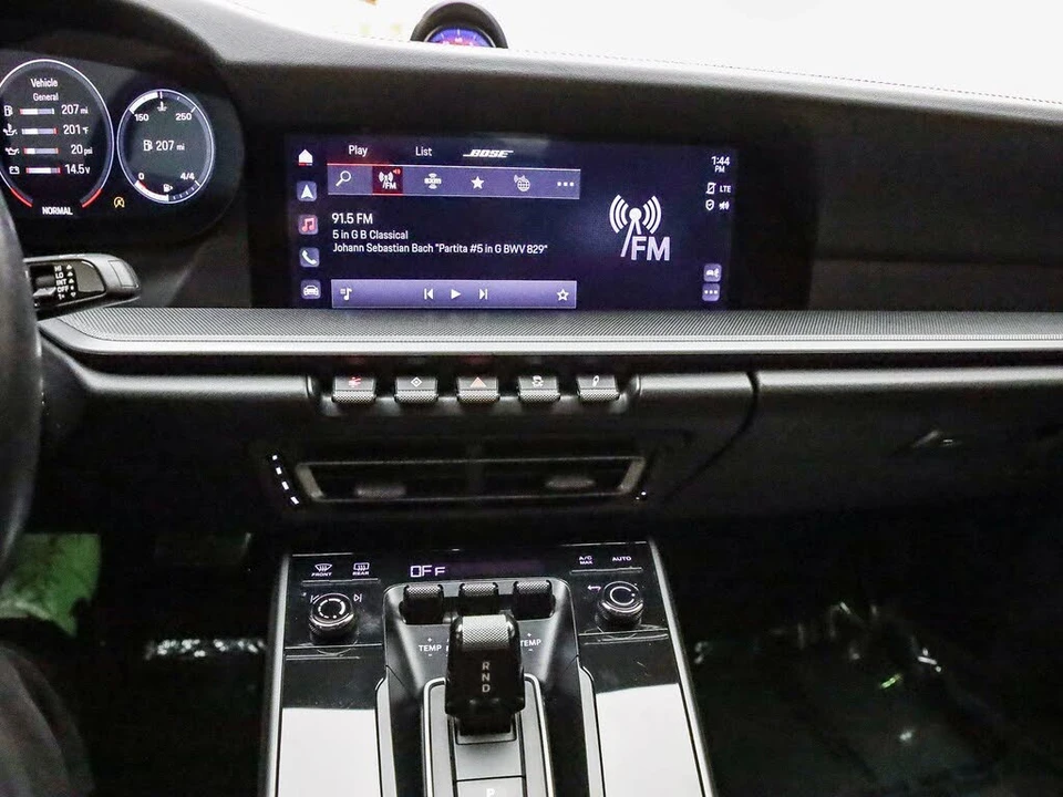 2023 Porsche 992 Targa 4 & 4S - Image 27 of 30