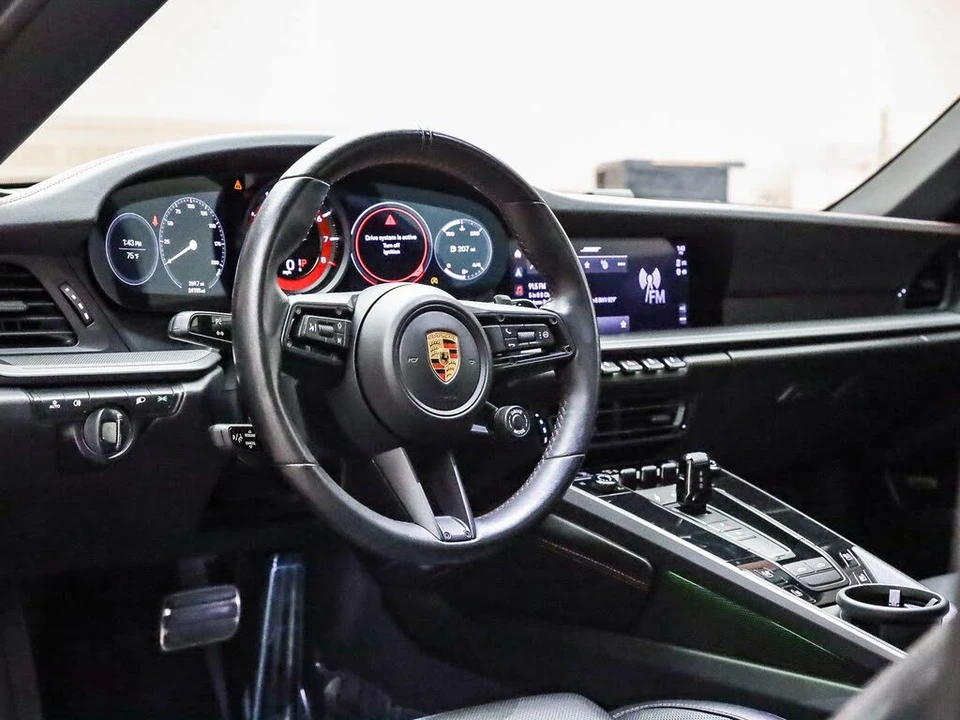 2023 Porsche 992 Targa 4 & 4S - Image 18 of 30
