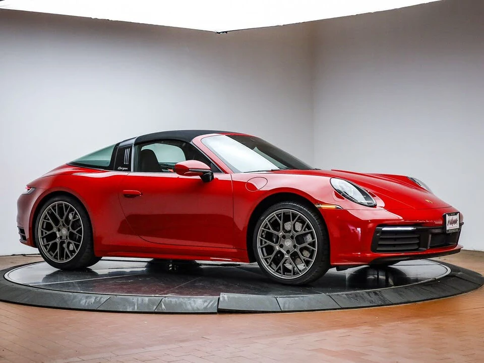 2023 Porsche 992 Targa 4 & 4S - Image 15 of 30