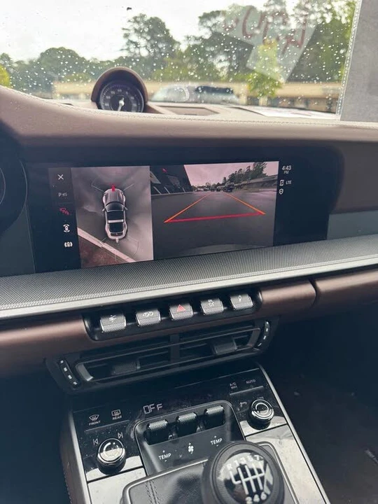 2023 Porsche 992 Targa 4 & 4S - Image 10 of 15