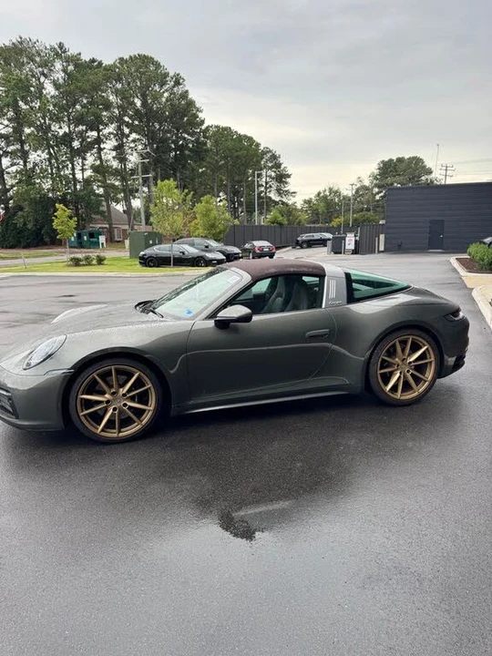 2023 Porsche 992 Targa 4 & 4S - Image 8 of 15