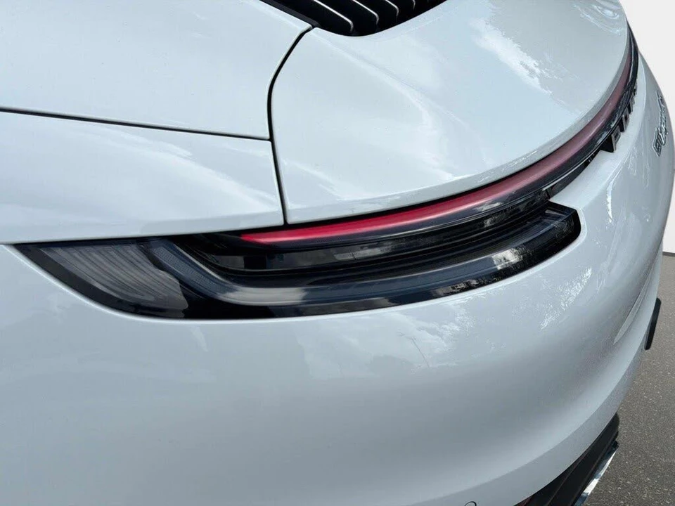 2023 Porsche 992 Targa 4 & 4S - Image 16 of 31