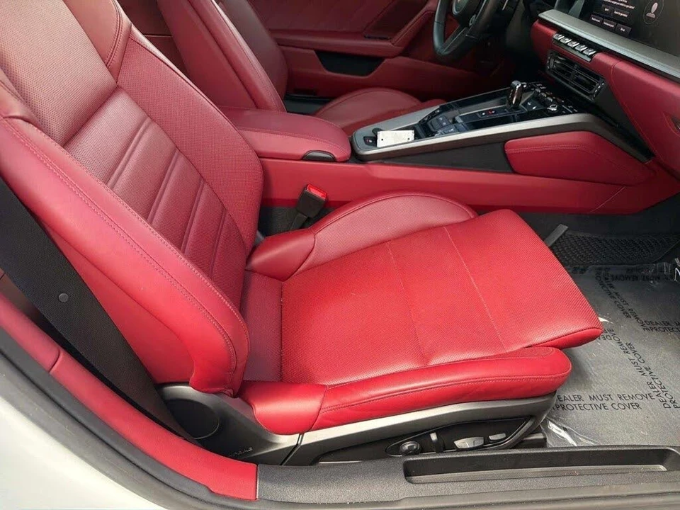 2023 Porsche 992 Targa 4 & 4S - Image 24 of 31