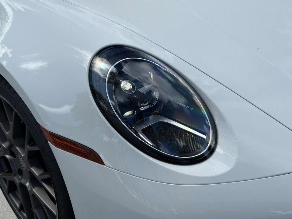 2023 Porsche 992 Targa 4 & 4S - Image 9 of 31
