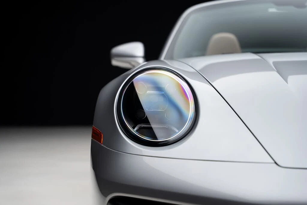 2023 Porsche 992 Targa 4 & 4S - Image 11 of 31