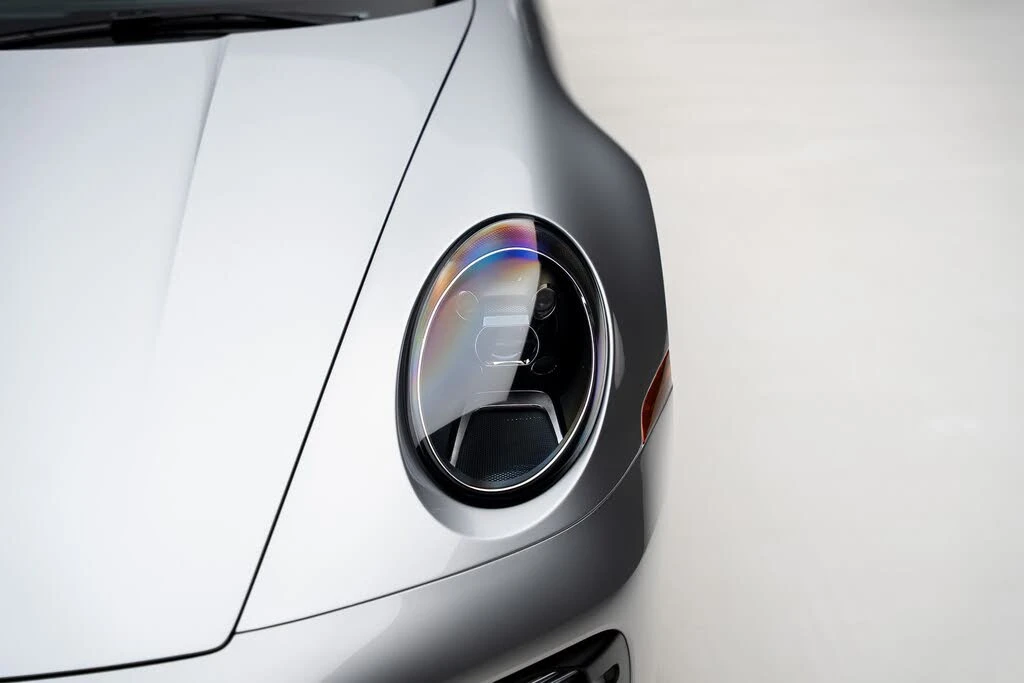 2023 Porsche 992 Targa 4 & 4S - Image 13 of 31