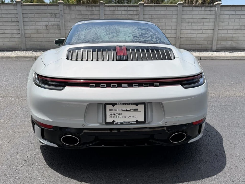 2023 Porsche 992 Targa 4 & 4S - Image 12 of 31