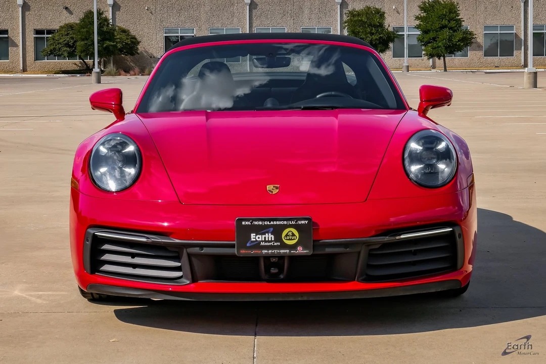 2023 Porsche 992 Targa 4 & 4S - Image 27 of 31