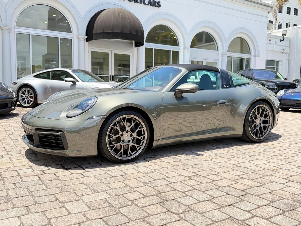 2023 Porsche 992 Targa 4 & 4S - Image 2 of 31