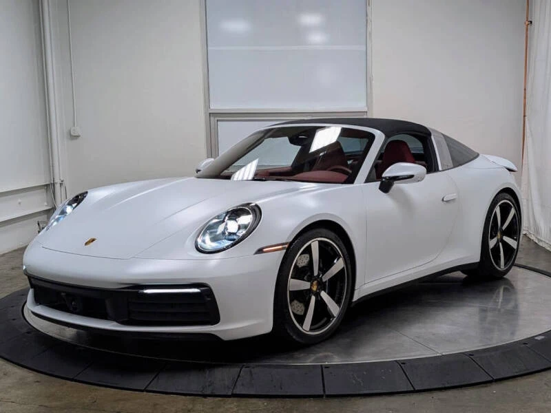 2023 Porsche 992 Targa 4 & 4S - Image 12 of 31