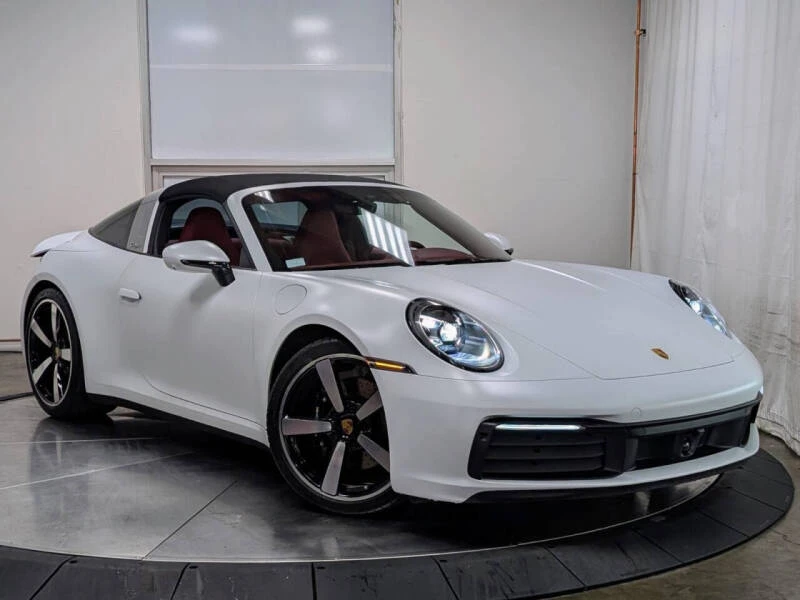 2023 Porsche 992 Targa 4 & 4S - Image 10 of 31