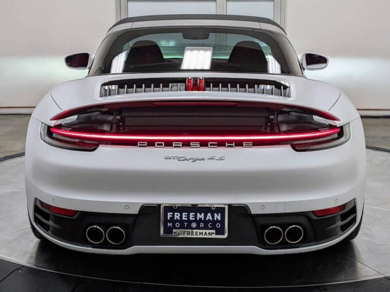 2023 Porsche 992 Targa 4 & 4S - Image 15 of 31