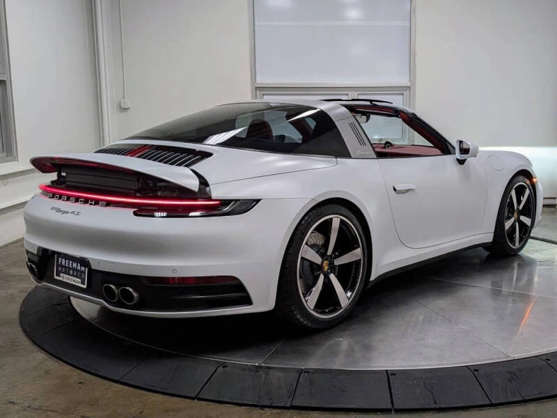 2023 Porsche 992 Targa 4 & 4S - Image 8 of 31