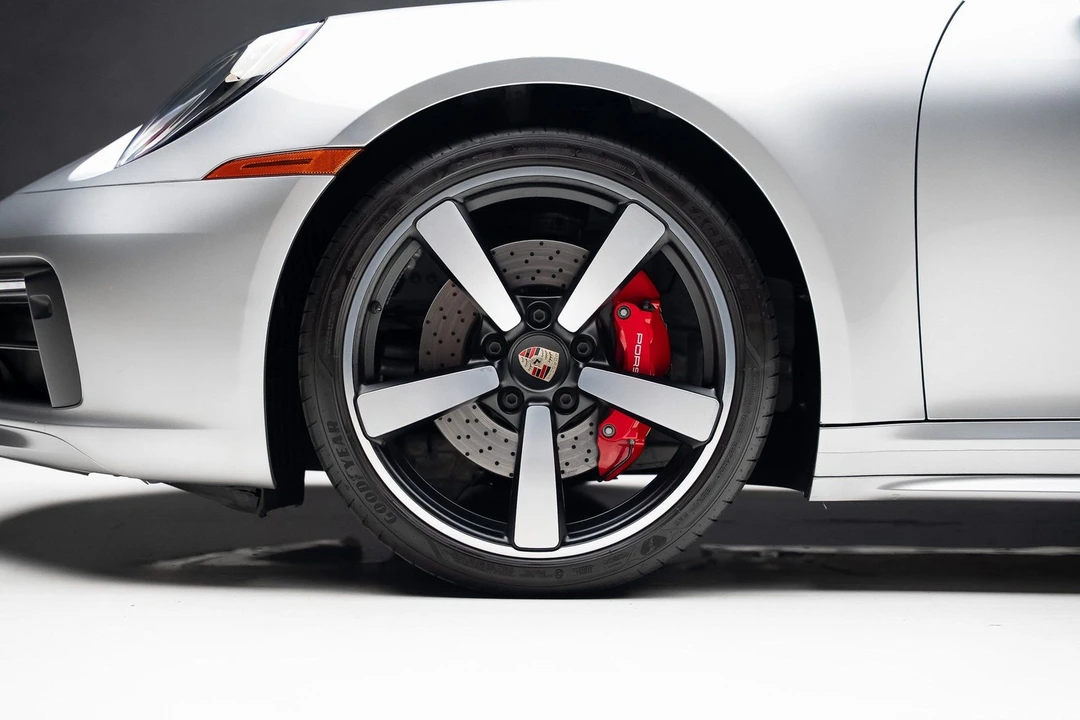 2023 Porsche 992 Targa 4 & 4S - Image 21 of 21