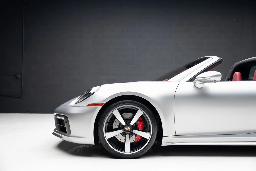 2023 Porsche 992 Targa 4 & 4S - Image 20 of 21