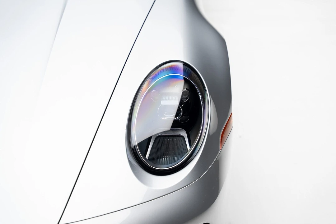 2023 Porsche 992 Targa 4 & 4S - Image 13 of 21