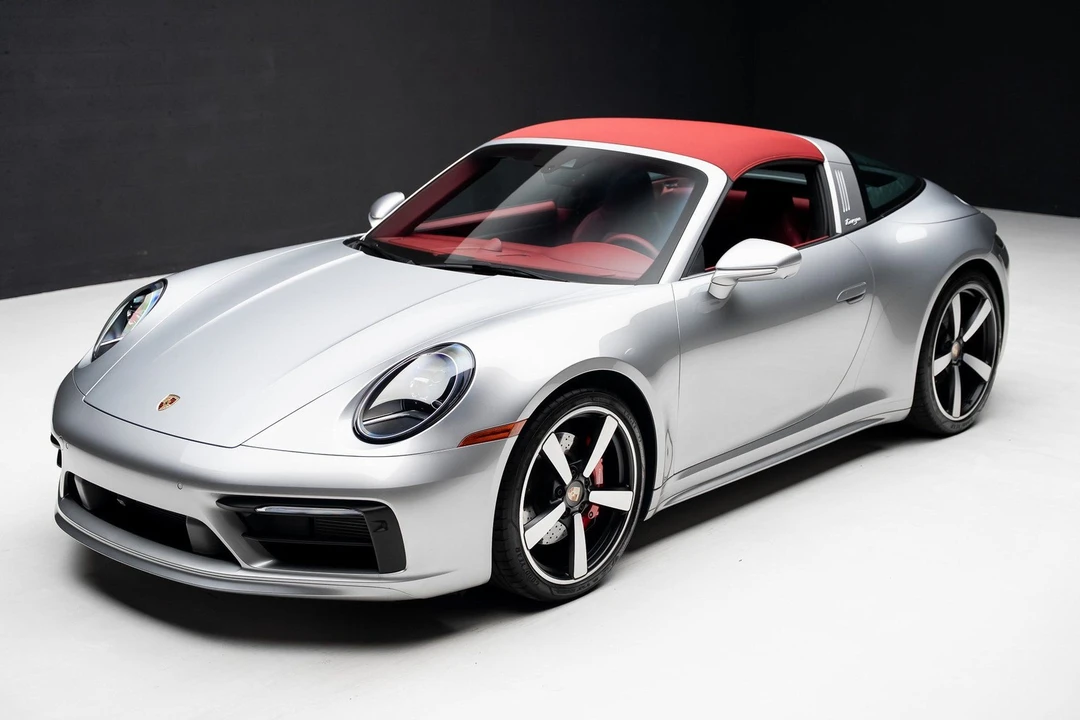 2023 Porsche 992 Targa 4 & 4S - Image 5 of 21