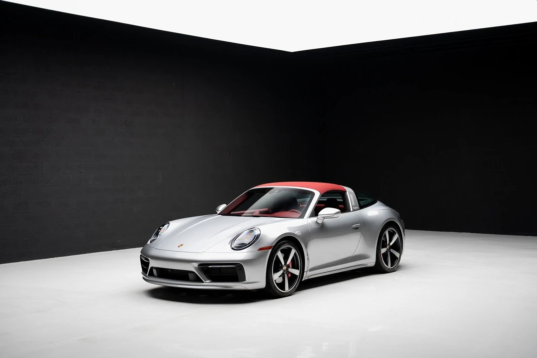 2023 Porsche 992 Targa 4 & 4S - Image 4 of 21