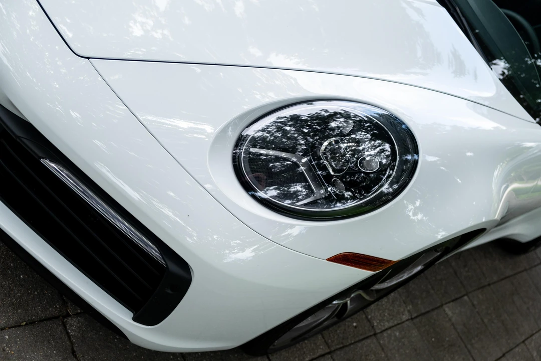 2023 Porsche 992 Targa 4 & 4S - Image 27 of 31