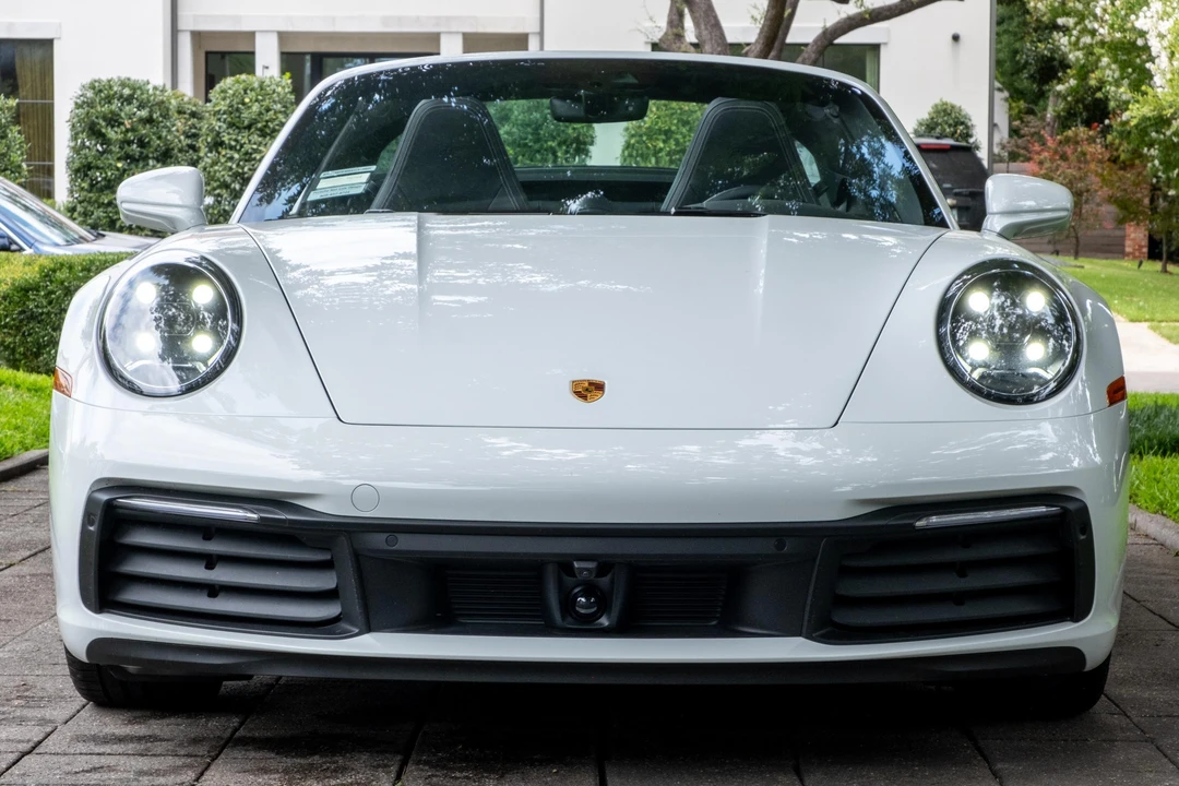 2023 Porsche 992 Targa 4 & 4S - Image 2 of 31