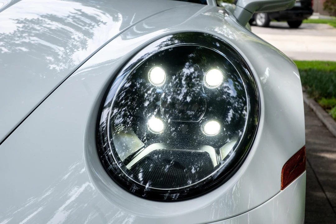 2023 Porsche 992 Targa 4 & 4S - Image 24 of 31