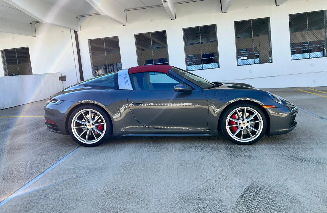 2023 Porsche 992 Targa 4 & 4S - Image 23 of 31