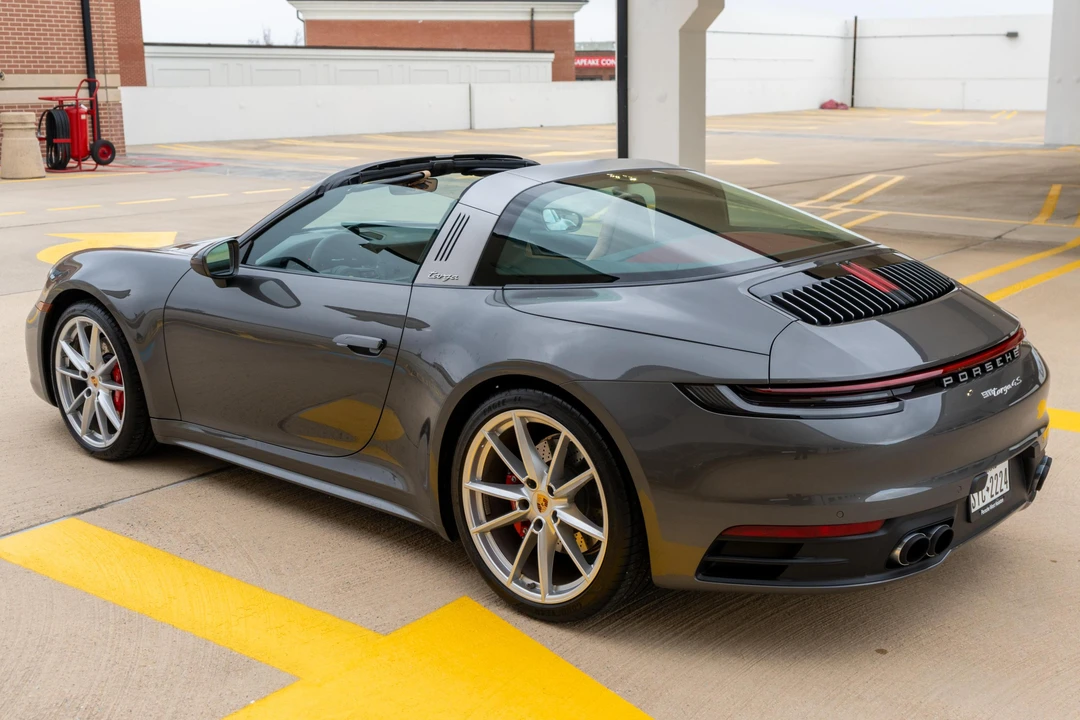 2023 Porsche 992 Targa 4 & 4S - Image 4 of 31