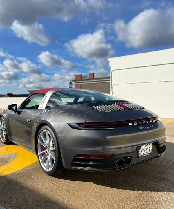 2023 Porsche 992 Targa 4 & 4S - Image 17 of 31