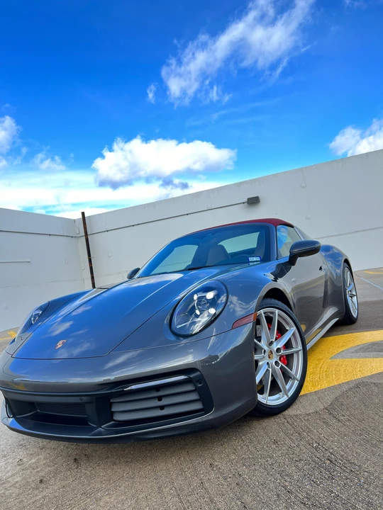 2023 Porsche 992 Targa 4 & 4S - Image 11 of 31