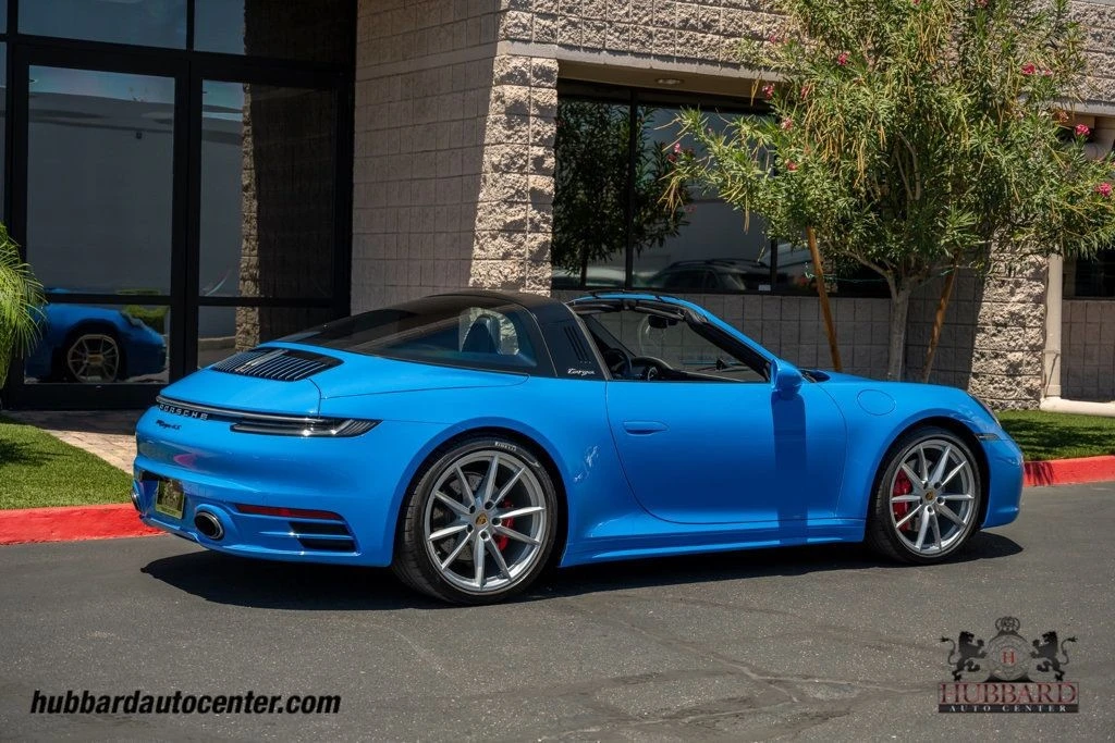 2023 Porsche 992 Targa 4 & 4S - Image 8 of 12