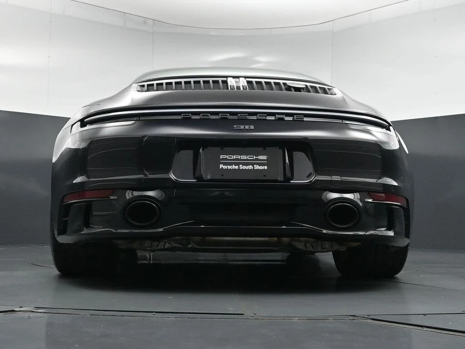 2023 Porsche 992 Targa 4 & 4S - Image 25 of 31