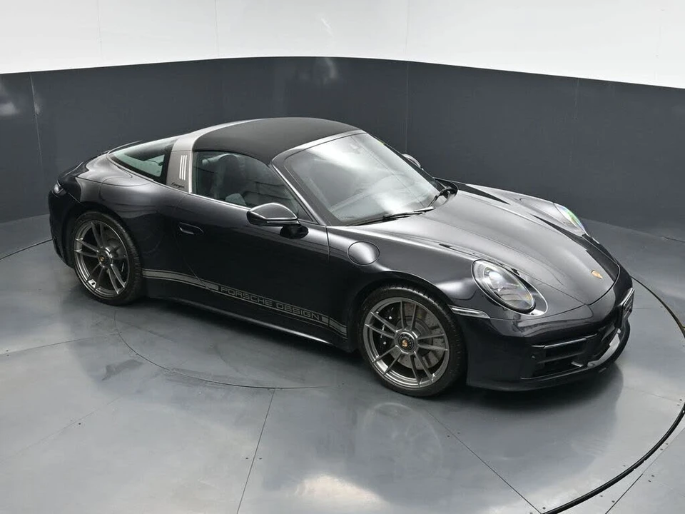 2023 Porsche 992 Targa 4 & 4S - Image 20 of 31