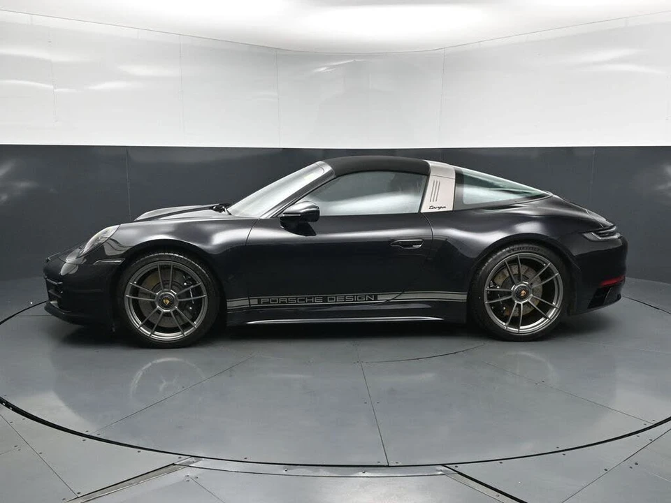 2023 Porsche 992 Targa 4 & 4S - Image 2 of 31