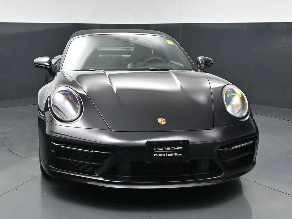 2023 Porsche 992 Targa 4 & 4S - Image 13 of 31