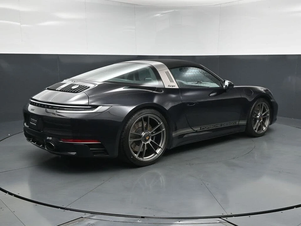 2023 Porsche 992 Targa 4 & 4S - Image 10 of 31