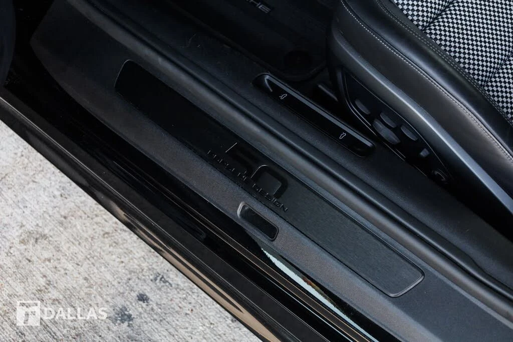 2023 Porsche 992 Targa 4 & 4S - Image 24 of 31
