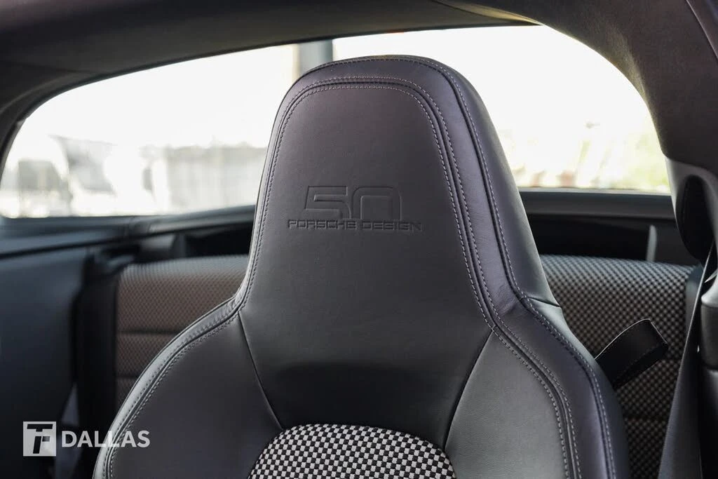 2023 Porsche 992 Targa 4 & 4S - Image 25 of 31