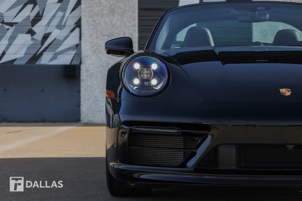 2023 Porsche 992 Targa 4 & 4S - Image 5 of 31