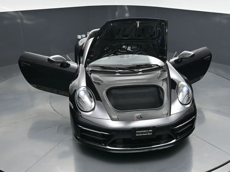 2023 Porsche 992 Targa 4 & 4S - Image 30 of 31