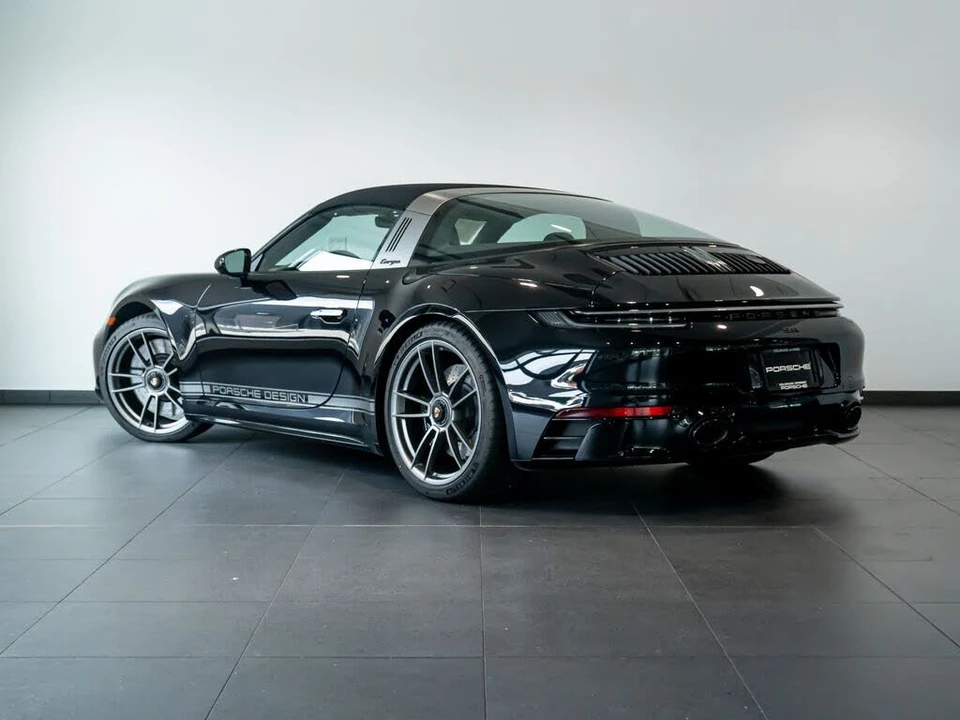 2023 Porsche 992 Targa 4 & 4S - Image 3 of 31