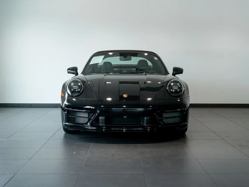 2023 Porsche 992 Targa 4 & 4S - Image 10 of 31