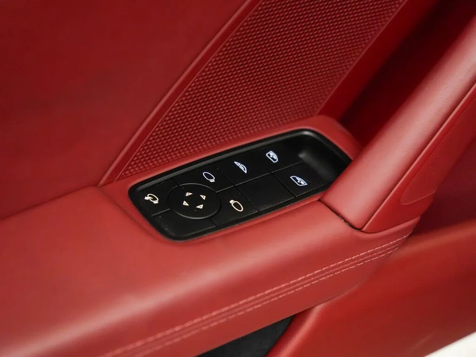 2023 Porsche 992 Turbo - Image 20 of 31