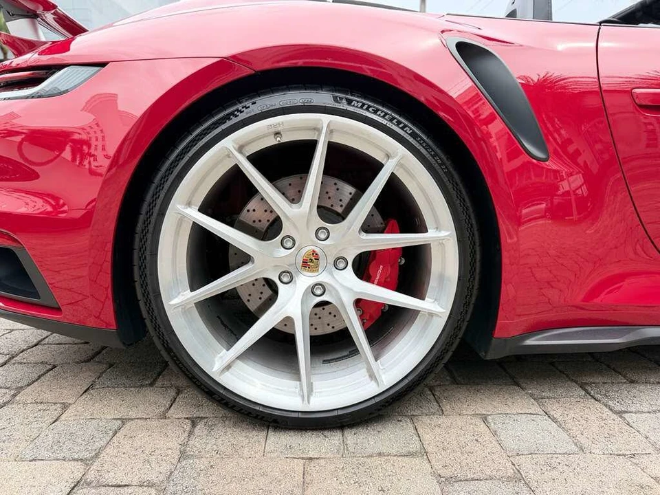 2023 Porsche 992 Turbo - Image 28 of 31